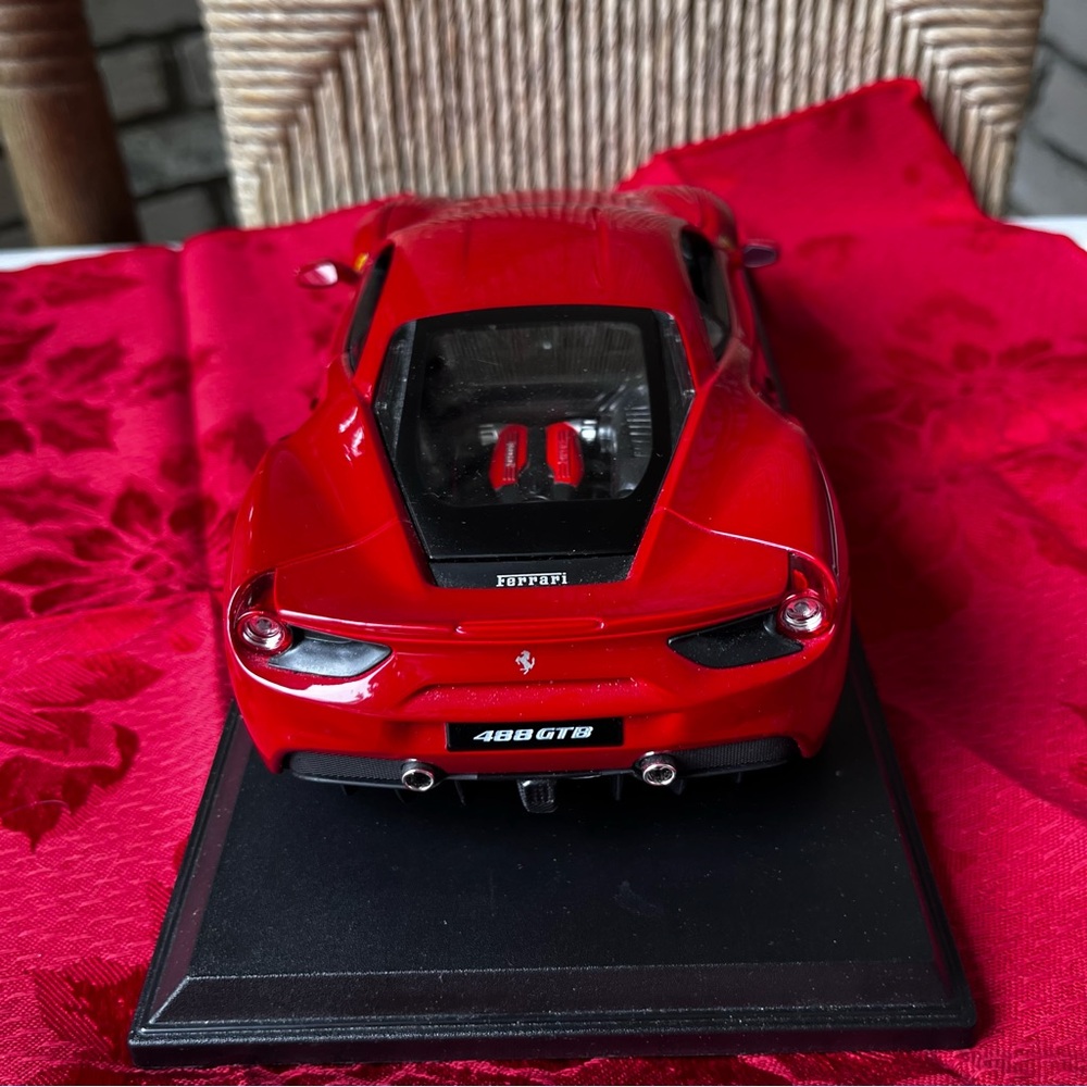 Maisto Ferrari 488 GTB Diecast Model attached on stand. - Picture 4 of 8